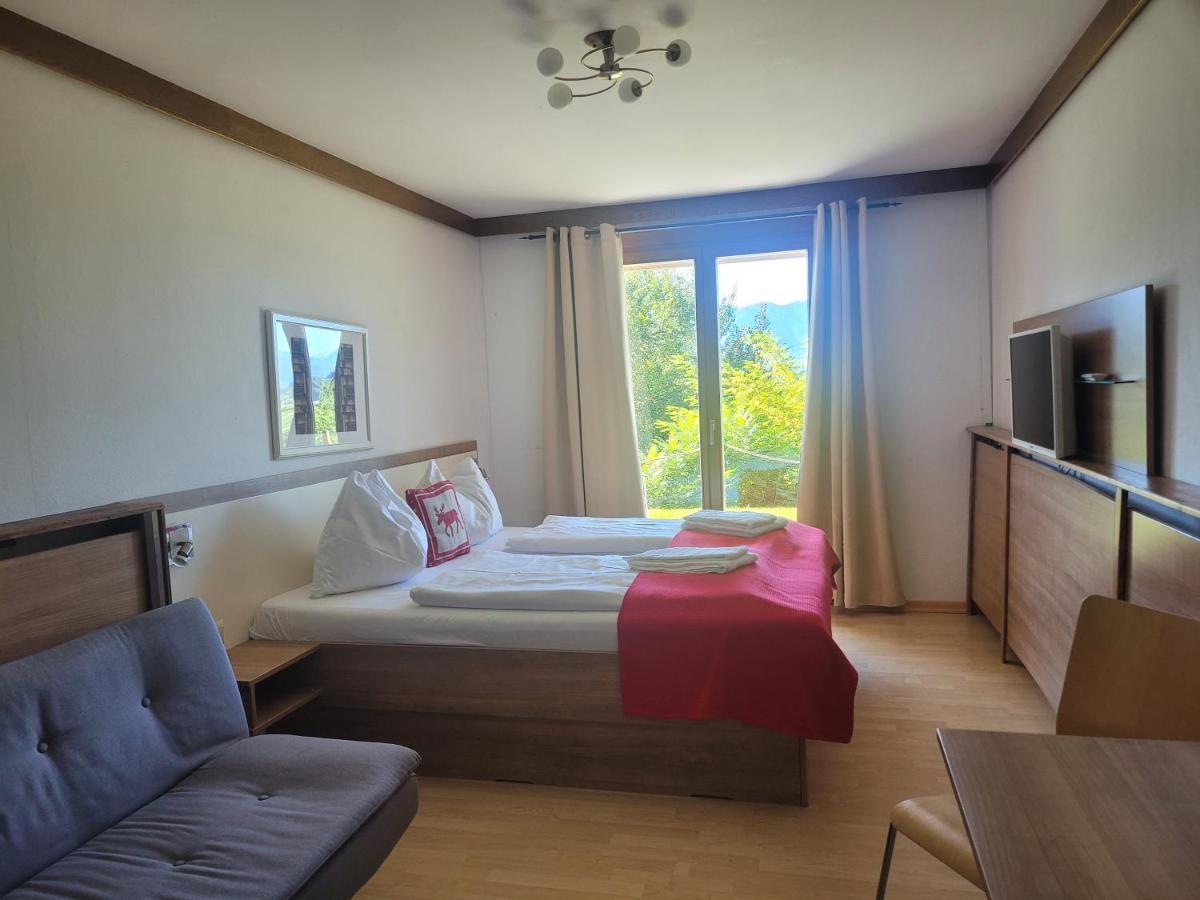 Jaeger Guesthouse อันเนนไฮม์ ภายนอก รูปภาพ