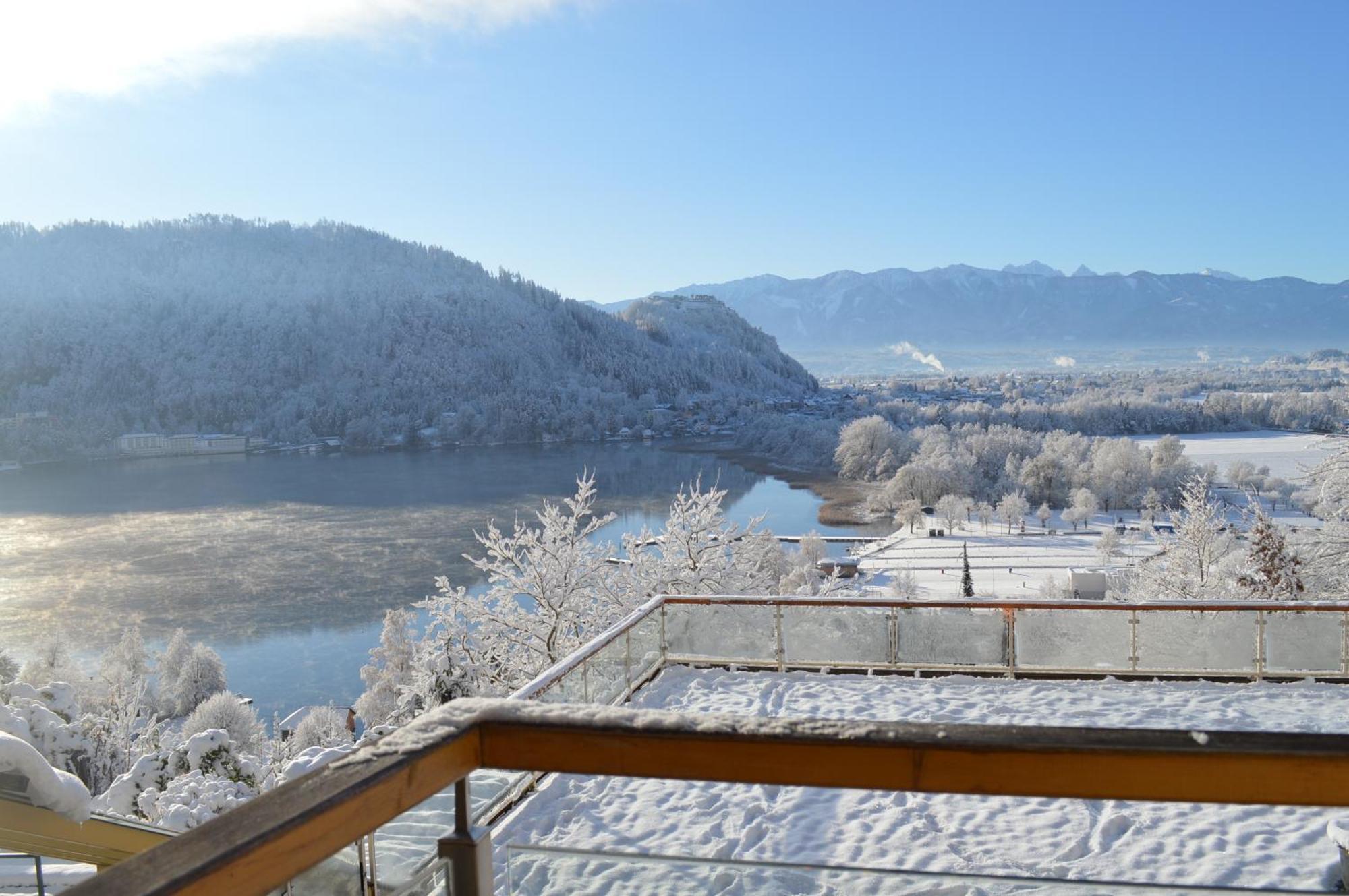 Jaeger Guesthouse อันเนนไฮม์ ภายนอก รูปภาพ